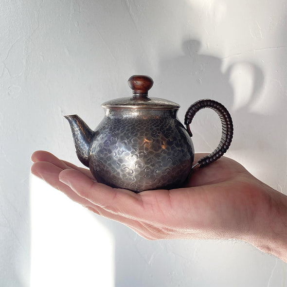 Hand-hammered Copper Teapot 200ml Smokey Silver