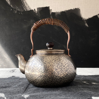 Hand-hammered Copper Water Kettle 1.8L Smokey Silver