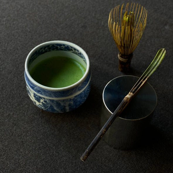 Pewter Seamless Natsume Matcha Canister