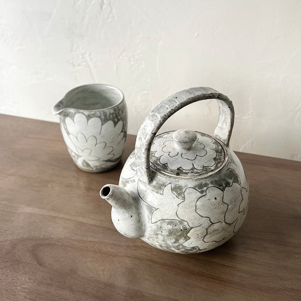 Buncheong Flower Teapot #1b