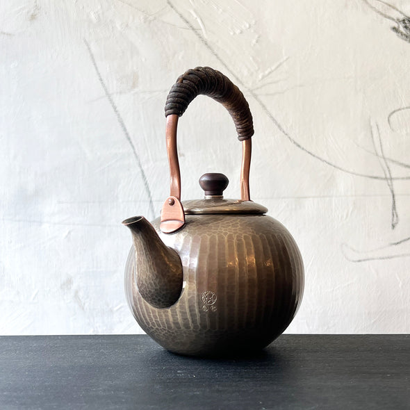 Hand-hammered Copper Round Teapot 600ml Shimauchi