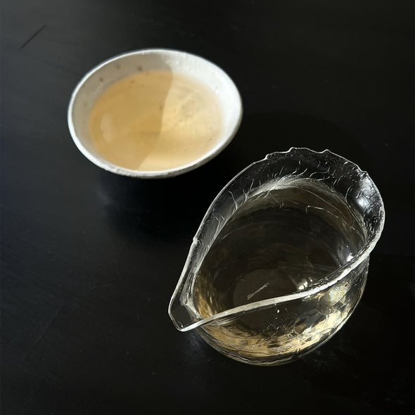 Hyomon Katakuchi 9.5oz Glass Pitcher D4