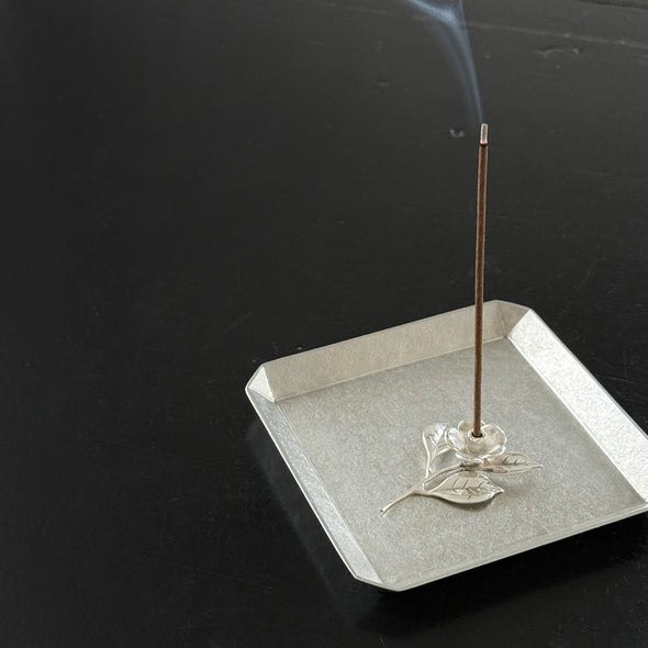 Tsubaki Incense Stand
