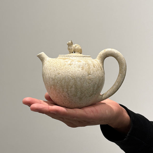 Kohiki Cat Teapot #6