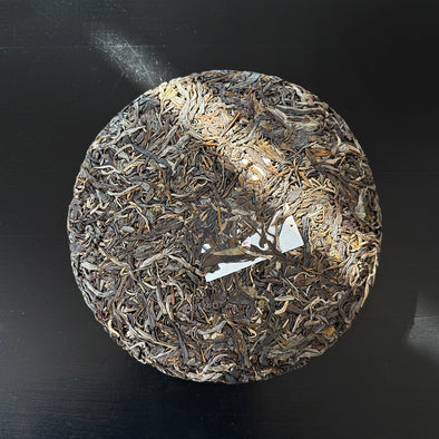 China: Lao Man E 2025 Sheng Puerh