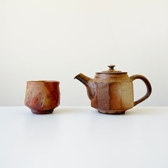 Tea Dealers | Japanese Bizen Wood Fired Ceramics | Exclusive