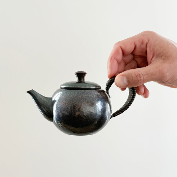 Hand Hammered Copper Teapot 250ml Shikinshoku