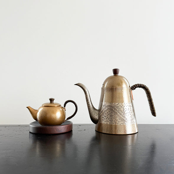 Hand Hammered Copper Coffee Kettle 900ml Crescent Wave