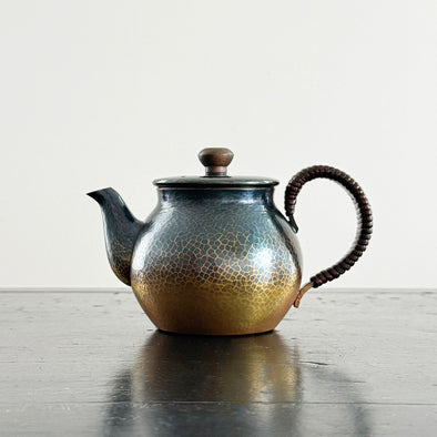 Hand Hammered Copper Teapot 400ml Asayake