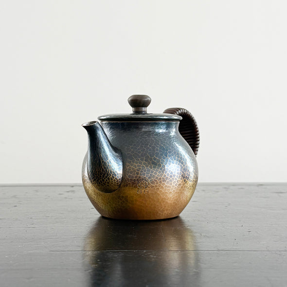 Hand Hammered Copper Teapot 400ml Asayake