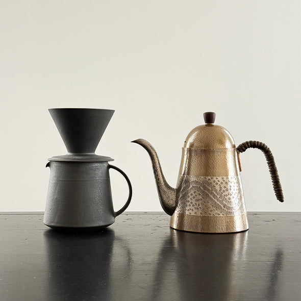 Hand Hammered Copper Coffee Kettle 900ml Crescent Wave