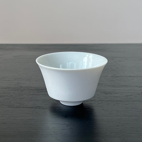 Matte Blanc Teacup EN