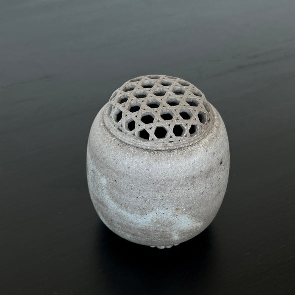 Aobizen Takego Bun Sukashi Koro Incense Burner 201201