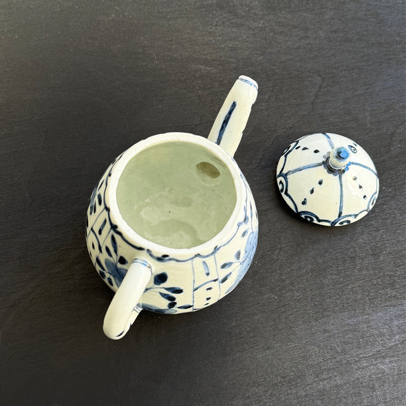 Sometsuke Fuyode Teapot # 4