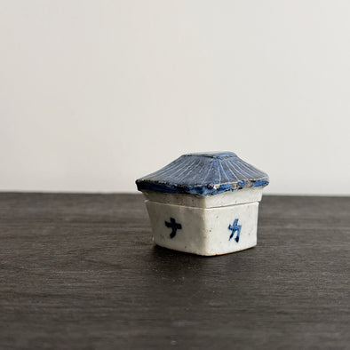 Sometsuke Incense Container # 10
