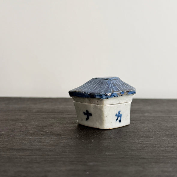 Sometsuke Incense Container # 10