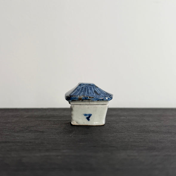 Sometsuke Incense Container # 10