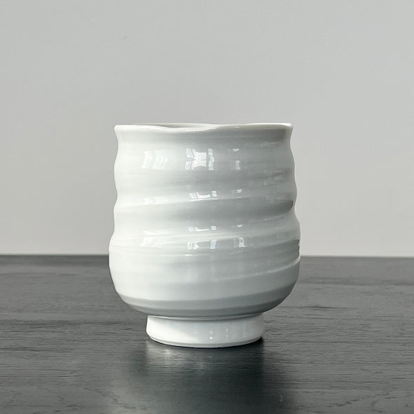 Tesuji Porcelain Teacup Large