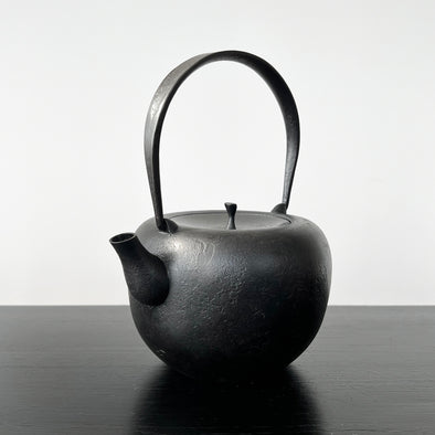 Iron Tetsubin Water Kettle Apple Black
