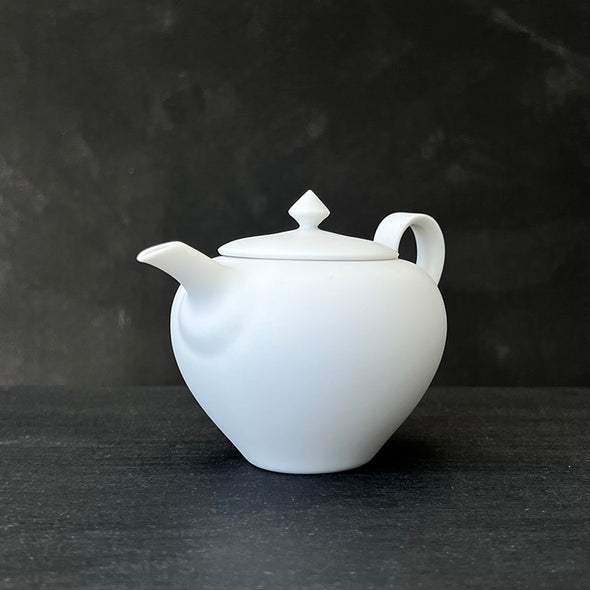 Satin Porcelain Teapot 150ml