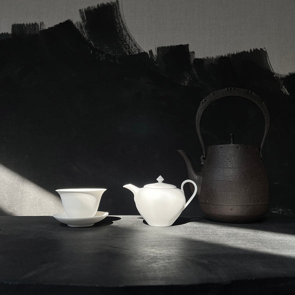 Satin Porcelain Teapot 150ml
