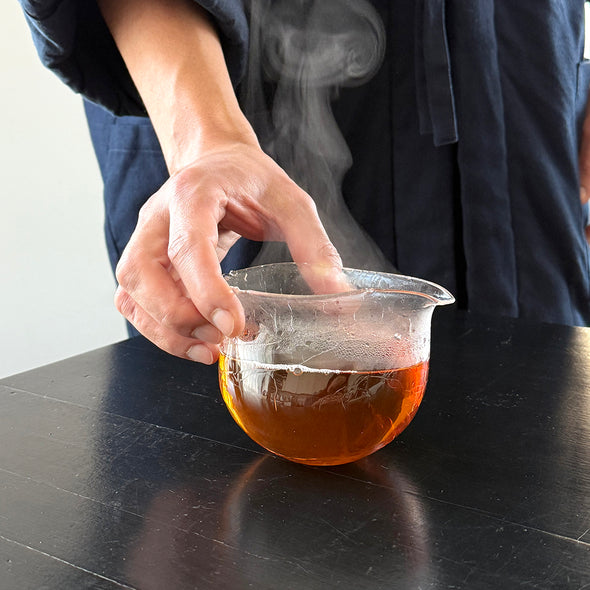 Hyomon Katakuchi 9.5oz Glass Pitcher D4