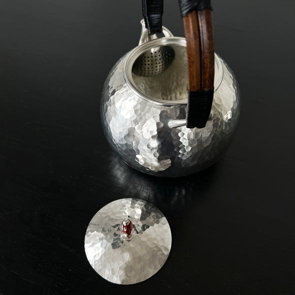 Marutsujime Vine Handle Pewter Teapot
