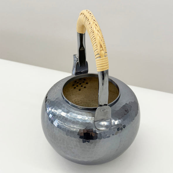 Brass Water Kettle Yuwakashi