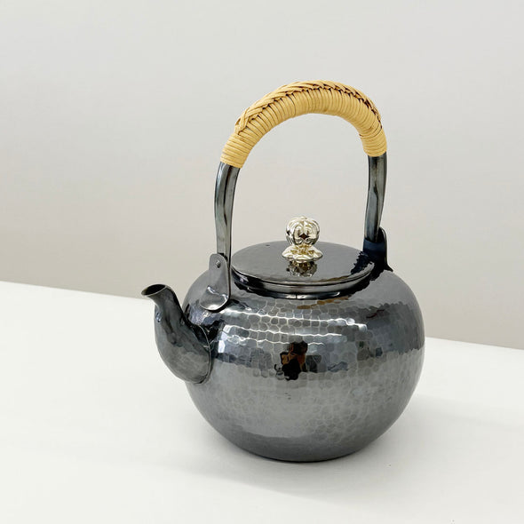Brass Water Kettle Yuwakashi