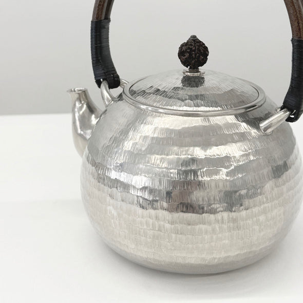 Pewter Teapot Sugime Bodhi Tree Knob