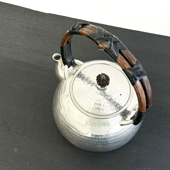 Pewter Teapot Sugime Bodhi Tree Knob