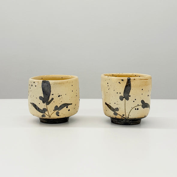 Karatsu Painted Square Teacup J