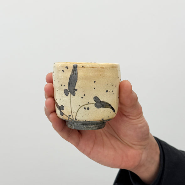 Karatsu Painted Square Teacup J