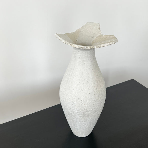 White Bird Vase #0523