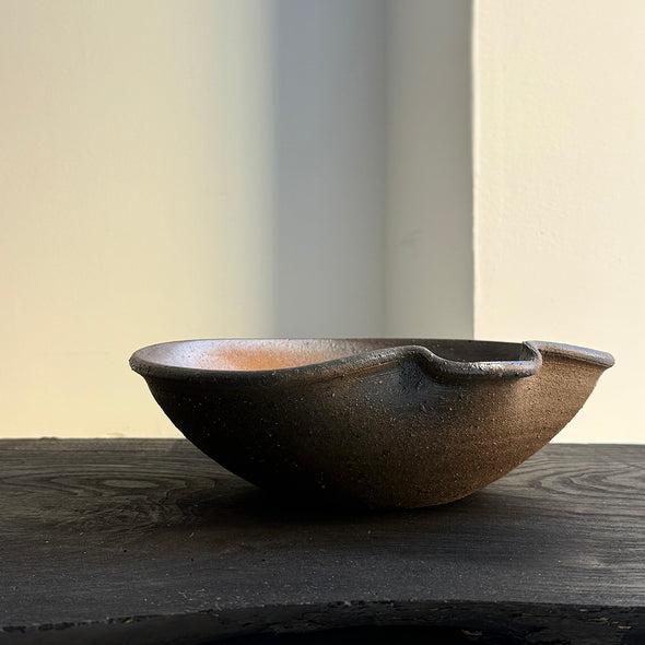 Nanban Sogime Spouted Bowl No. 2-9