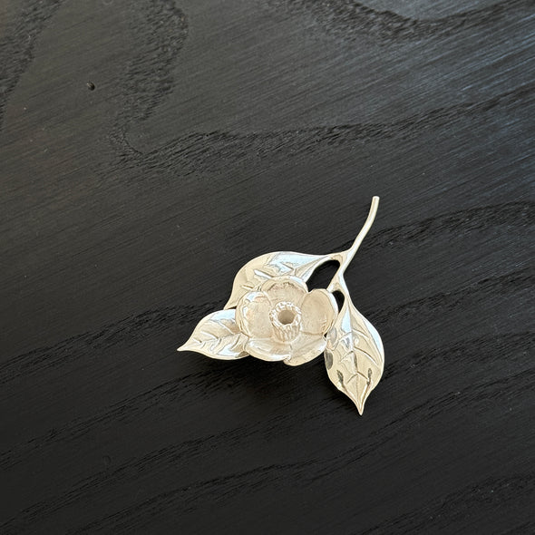 Tsubaki Incense Stand
