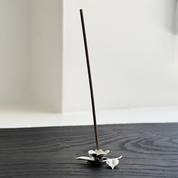 Tsubaki Incense Stand
