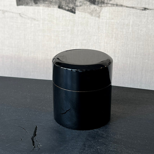 Lacquer Tea Canister Black