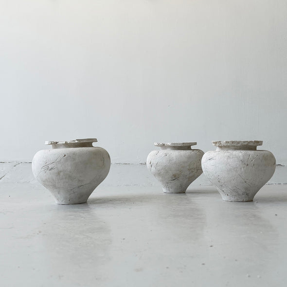White Stone Scribbles Vase .01