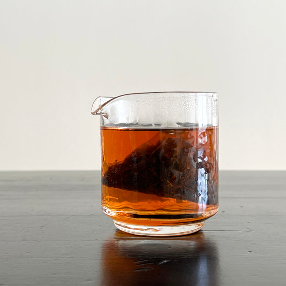 Tsutsu Katakuchi 8oz Glass Pitcher D6