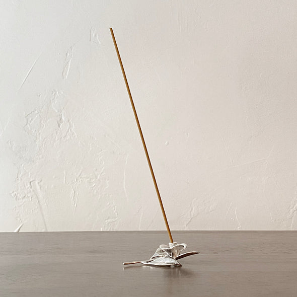 Tsubaki Incense Stand