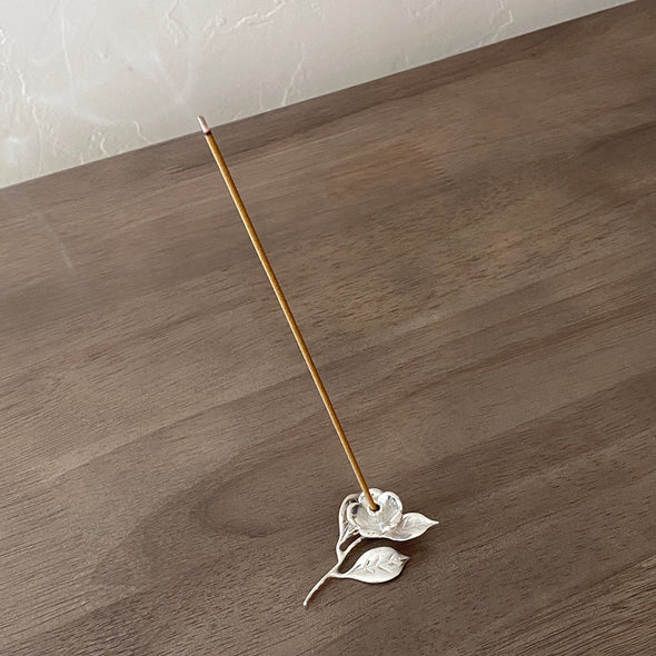 Tsubaki Incense Stand