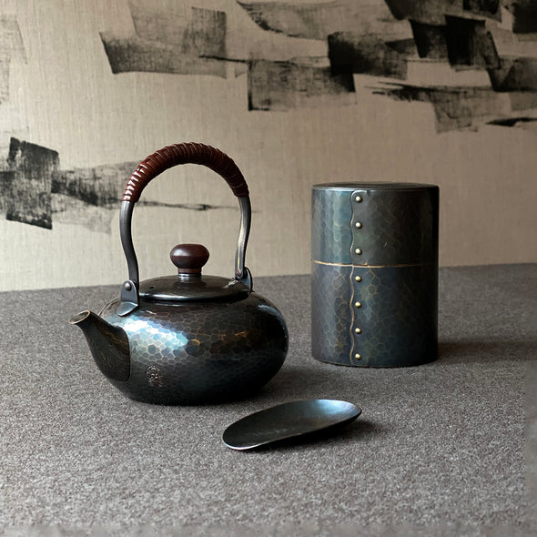 Shikinshoku Flat Teapot 300ml Tsuiki Copperware