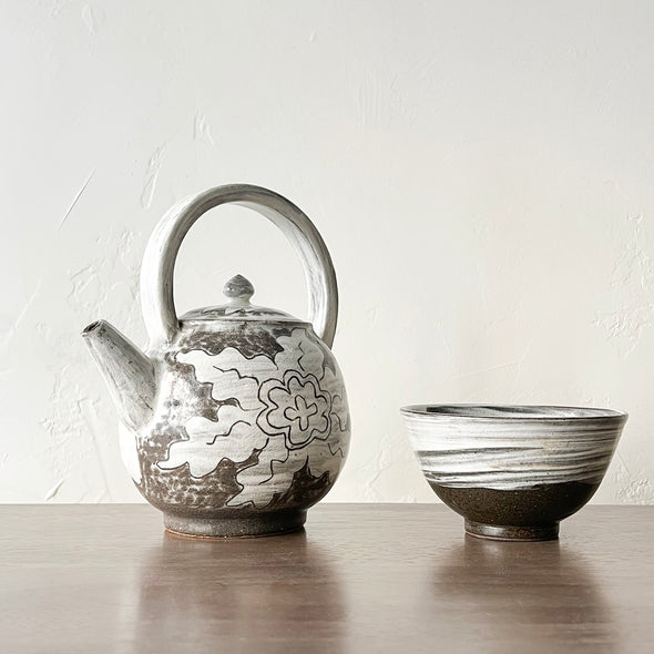 Buncheong Top Handle Flower Teapot #1a