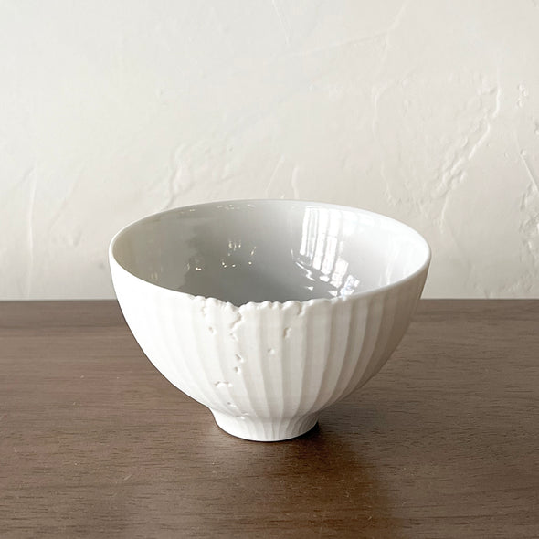 Mushikui Teacup Matte White 23B