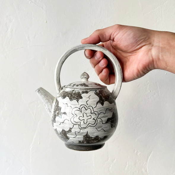 Buncheong Top Handle Flower Teapot #1a