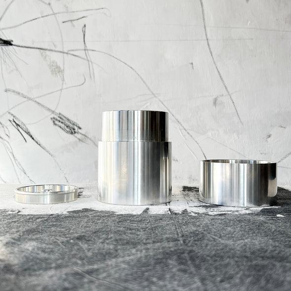 Seamless Pewter Matcha Natsume Canister