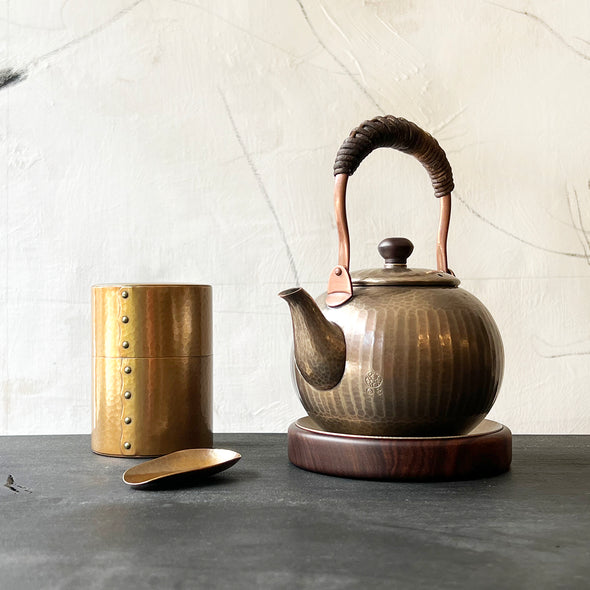 Shimada Round Teapot 600ml Tsuiki Copperware