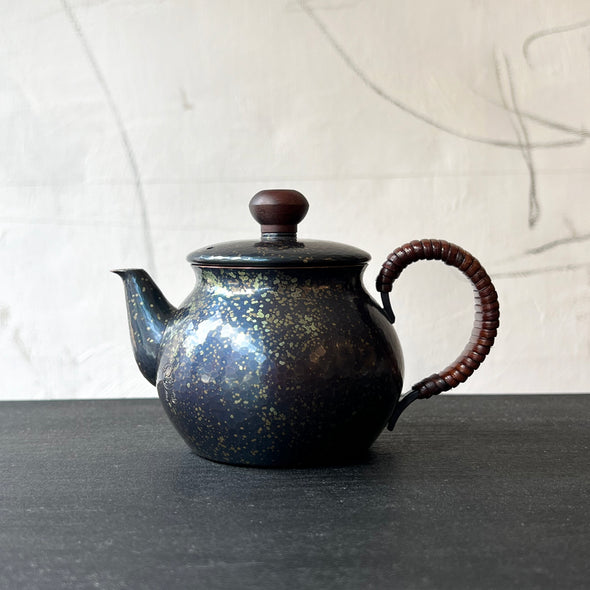 Hand-hammered Copper Teapot 200ml Starry Blue