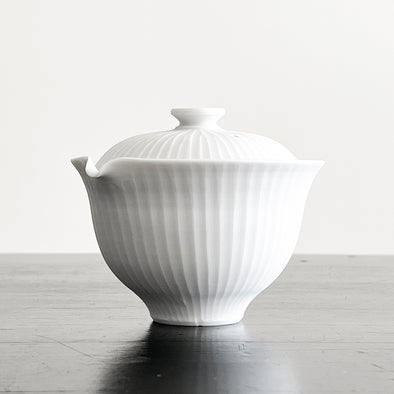 Mushikui Houhin Matte White 23C